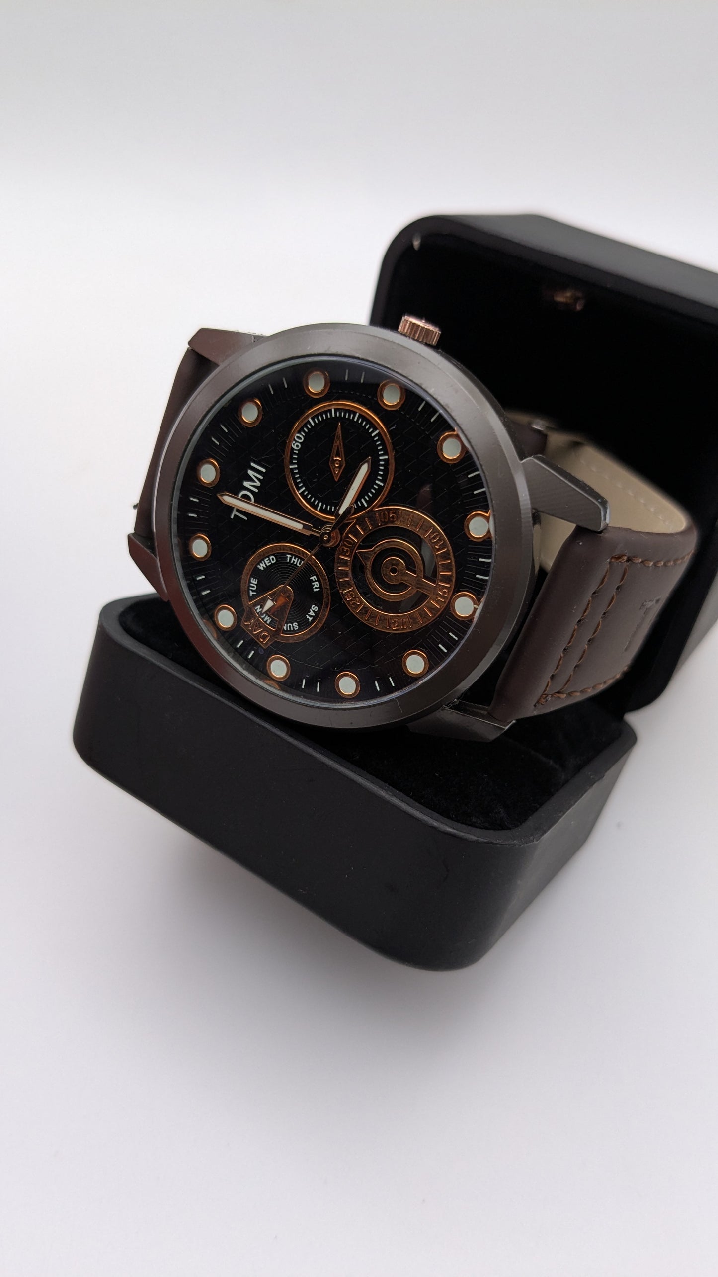 TOMI T-602 Premium Luxury Men's Watch