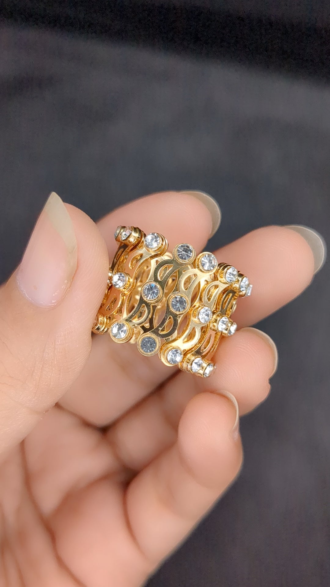 2 In 1 Magic Retractable Ring Bracelet Creative Stretchable Twist Folding Ring Crystal Telescopic Rings Bracelet Jewelry